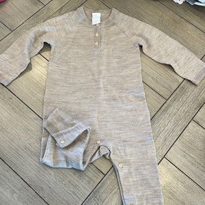 Tan romper unisex
